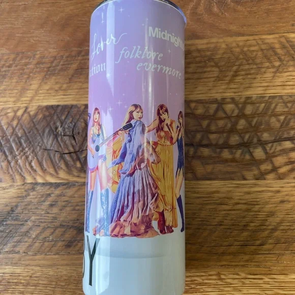 Taylor Swift Tumbler - Picture 3 of 4